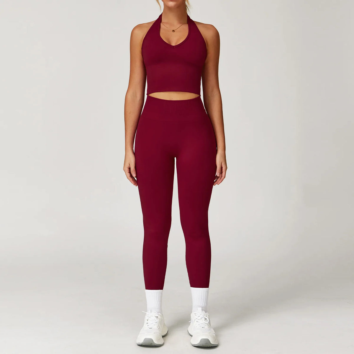 סט אימון ללא תפרים עם ז׳קט רוכסן וטייץ בגזרה גבוהה – בורדו – טופ הולטר וטייץ