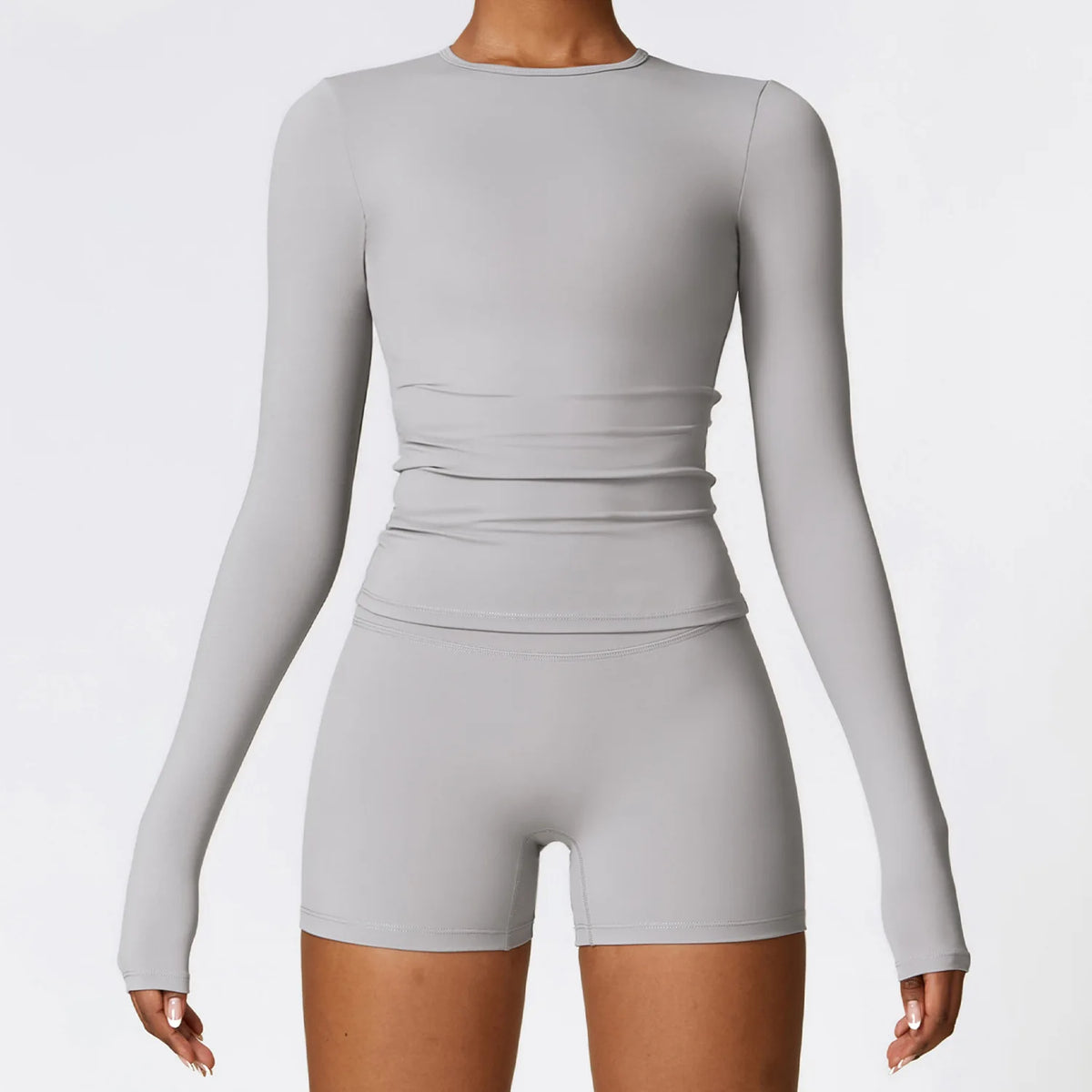 חולצת אימון צמודה עם שרוולים ארוכים – אפור בהיר