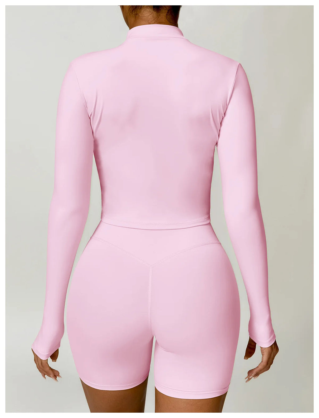 ז׳קט אימון קצר עם רוכסן וצווארון עומד
